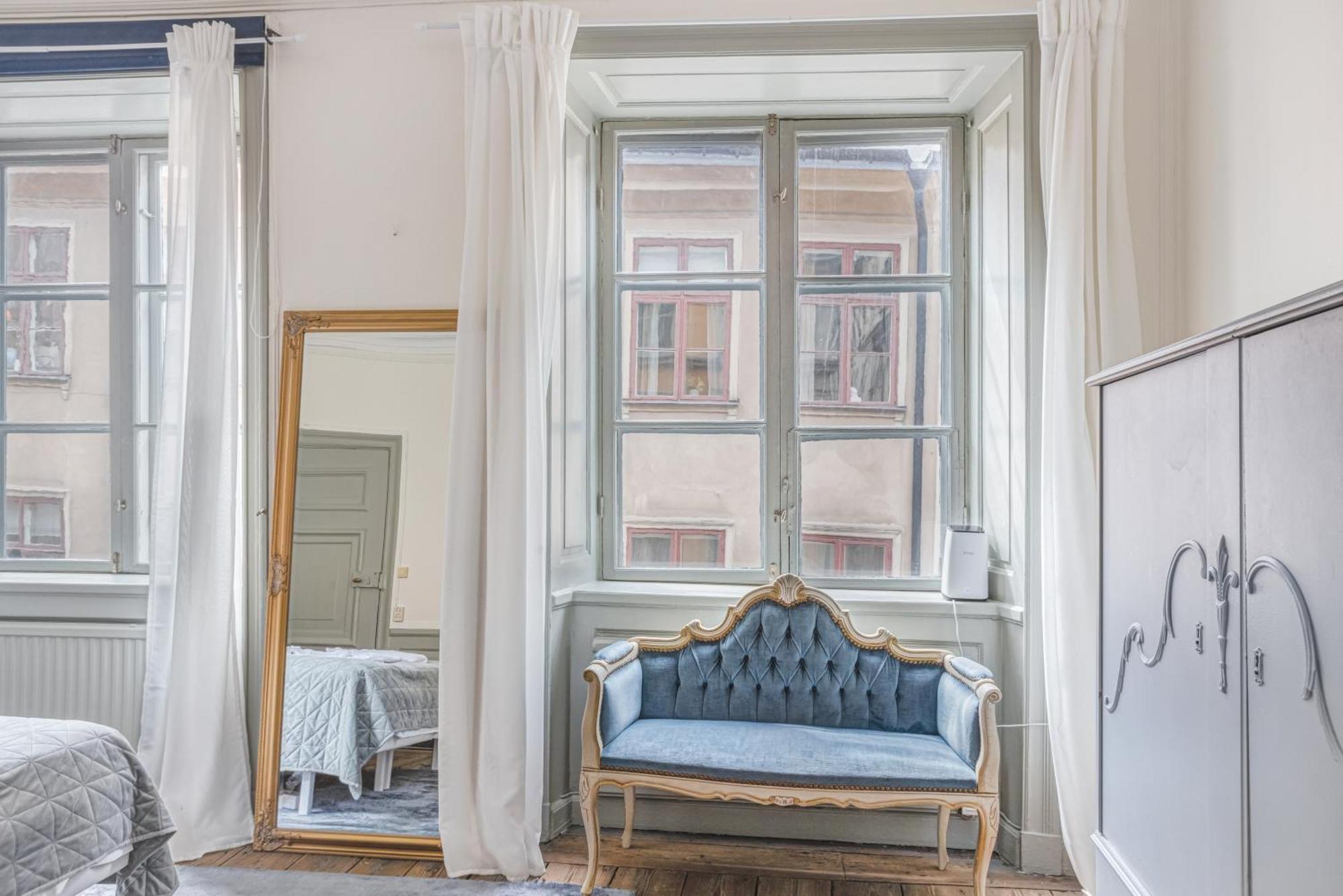 Historisk Laegenhet I Gamla Stan Lägenhet Stockholm
